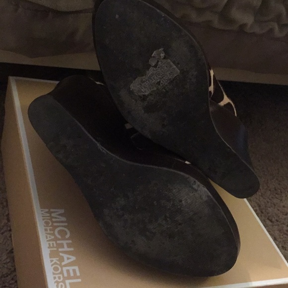 Michael Kors wedges - Picture 4 of 4